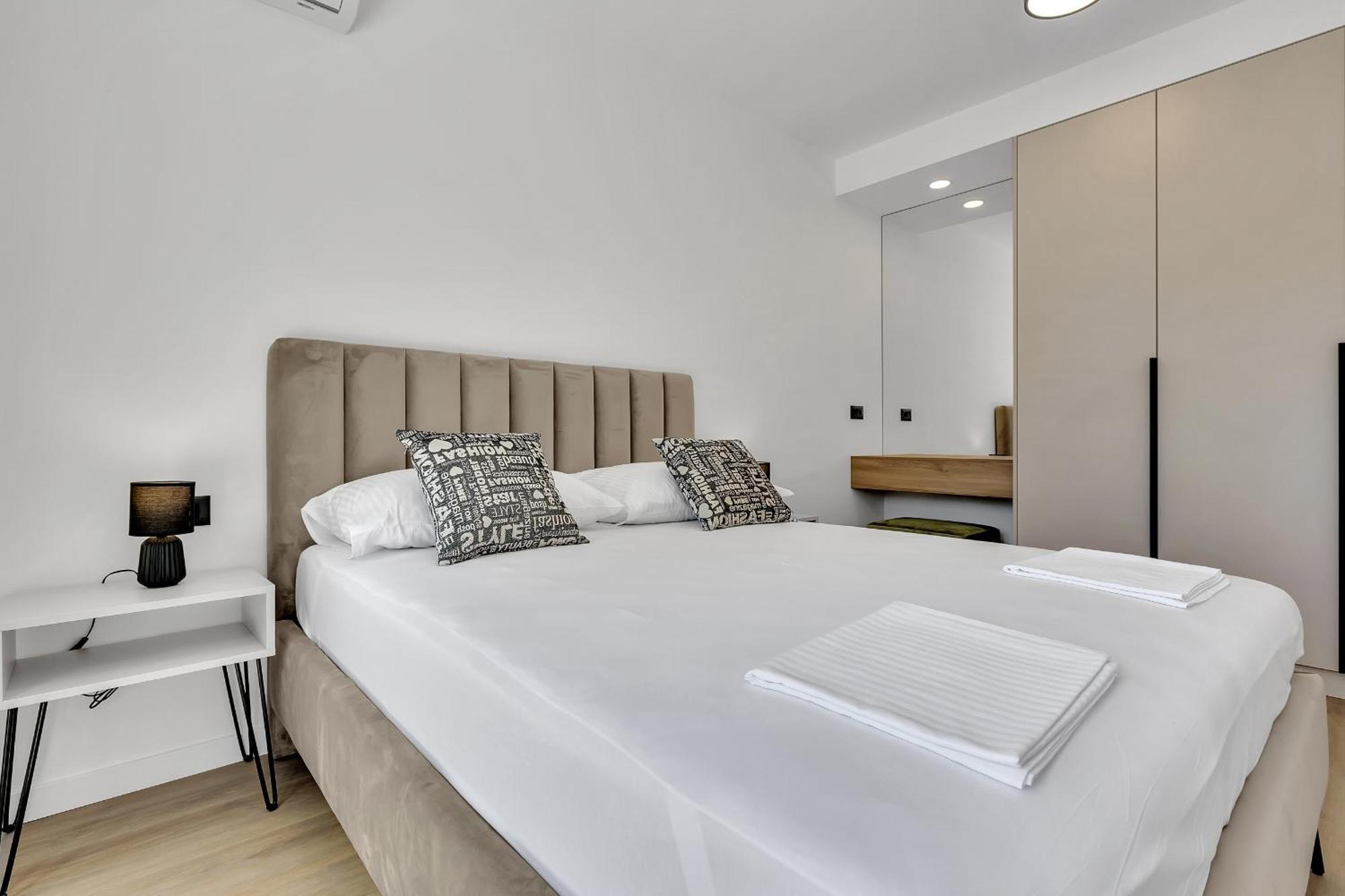 Villa Lito - Only 50M From Sea! - Makarska Exklusiv Brela Dış mekan fotoğraf