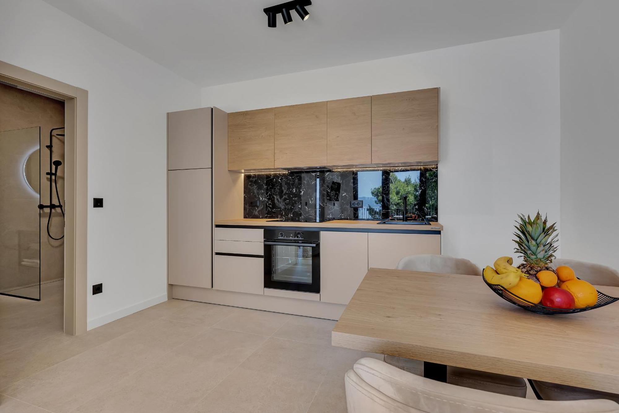 Villa Lito - Only 50M From Sea! - Makarska Exklusiv Brela Dış mekan fotoğraf