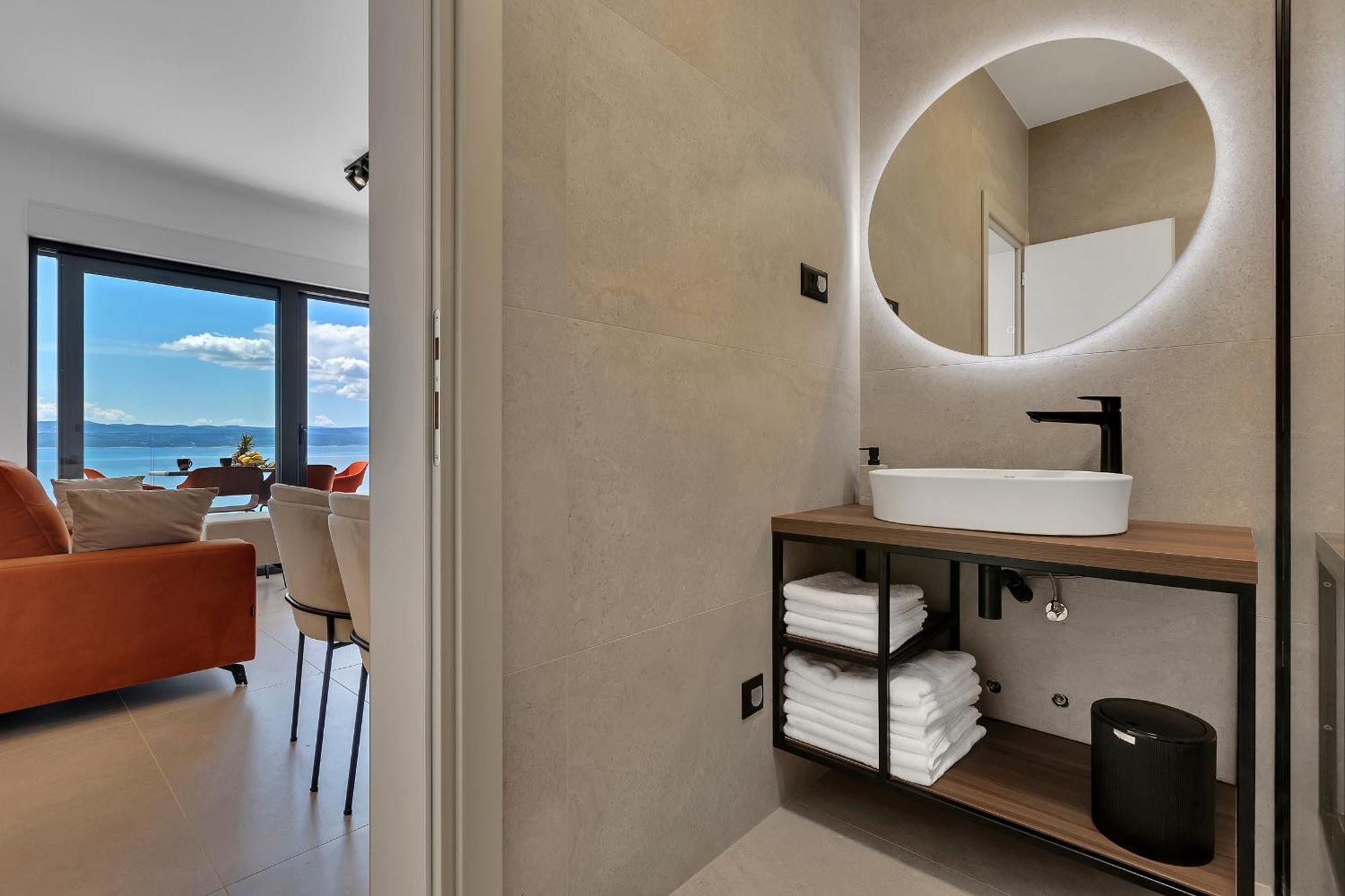 Villa Lito - Only 50M From Sea! - Makarska Exklusiv Brela Dış mekan fotoğraf